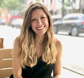 Rachel Hoskins Headshot