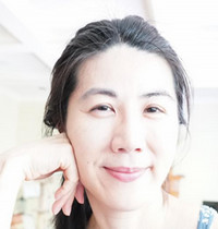 Chikako Ozawa de Silva Headshot